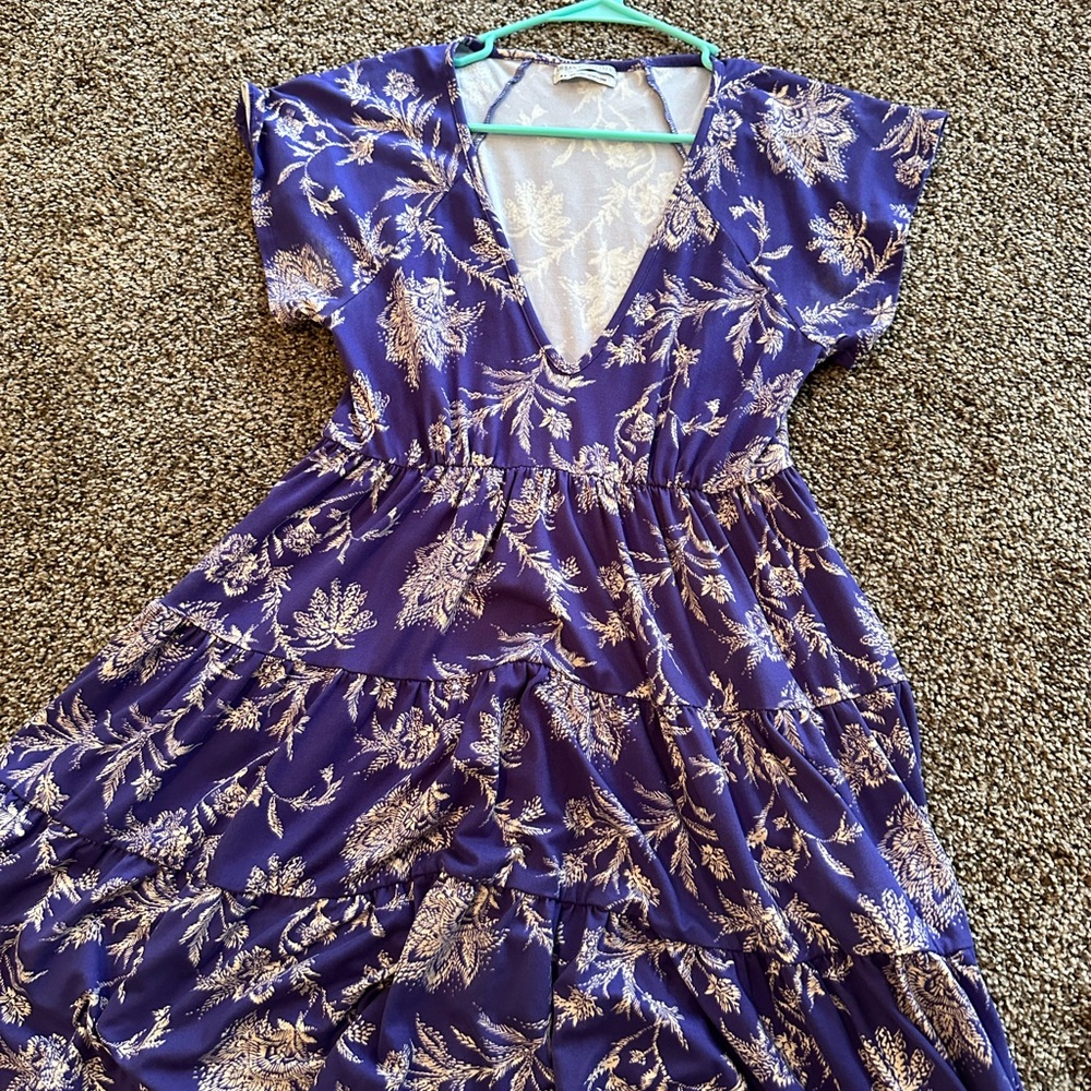 Urban Outfitters VNeck Dress
